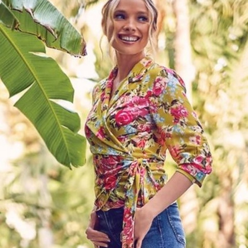 Kut From The Kloth Floral Felicity Wrap Top NWT